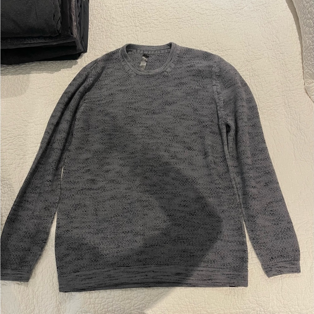 Lululemon gray sweater